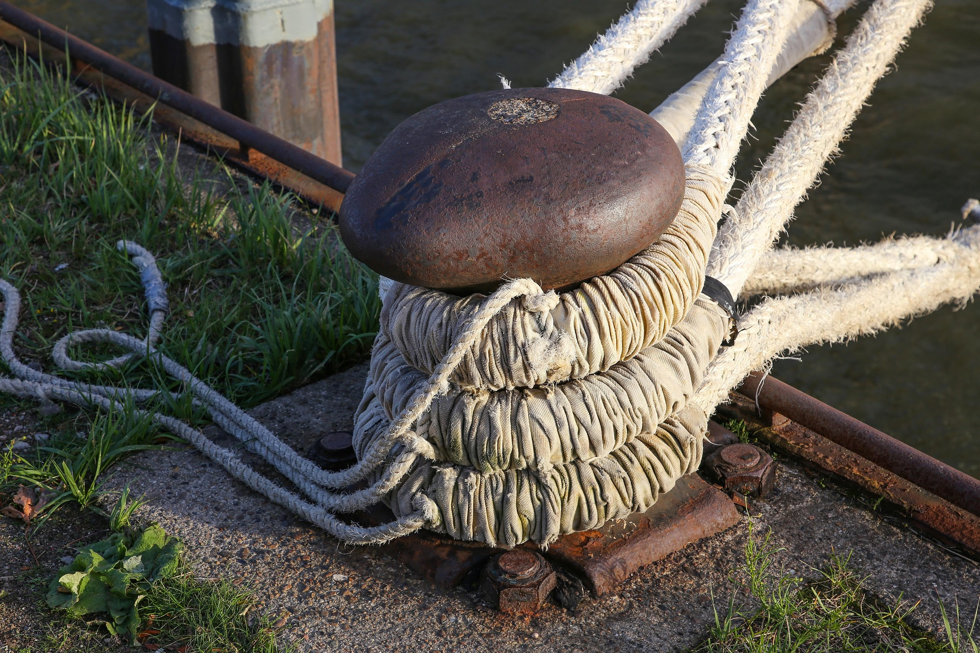 marine bollard certification