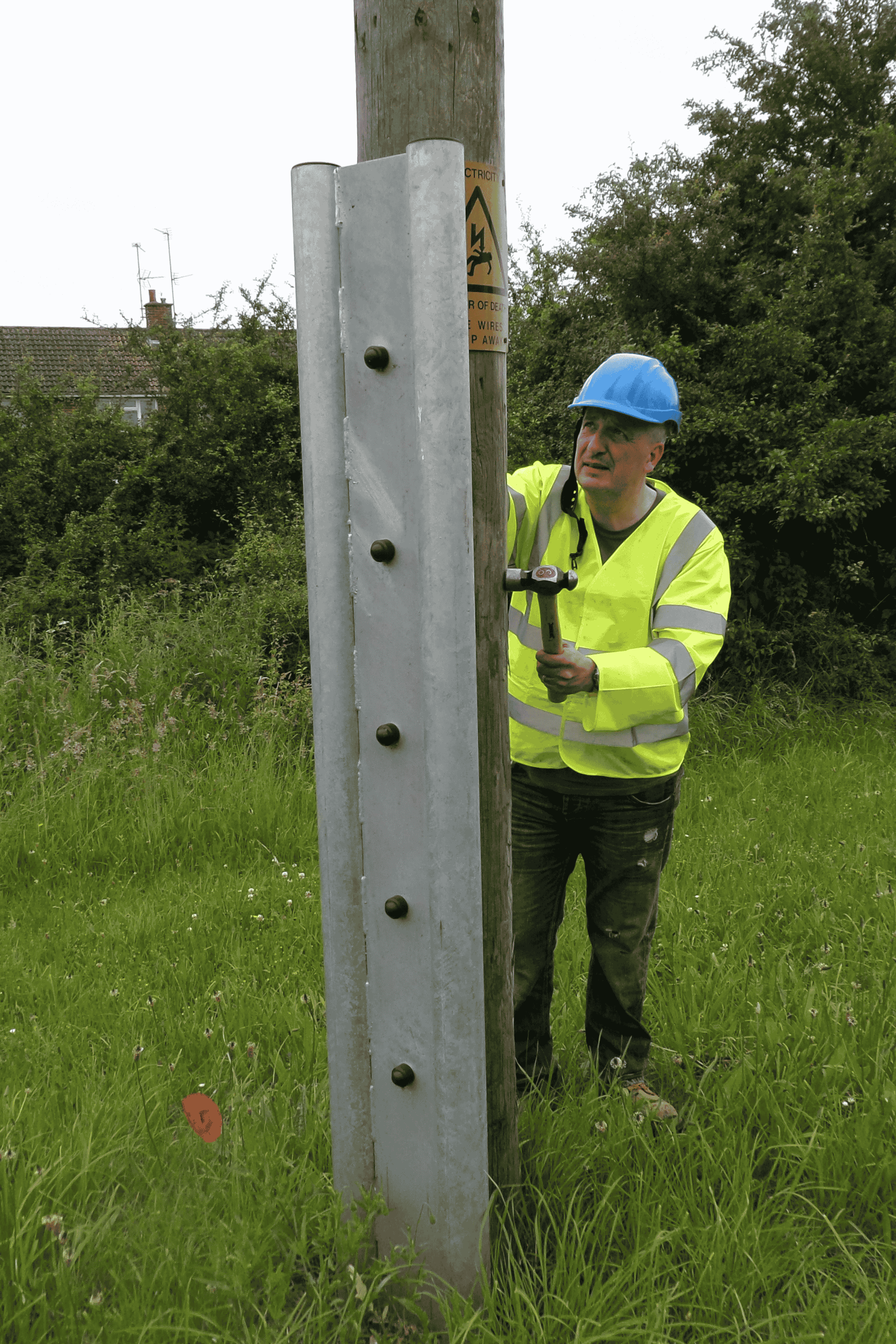 wood pole reinforcement by EP Marine & Rail
